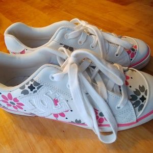 DC shoes